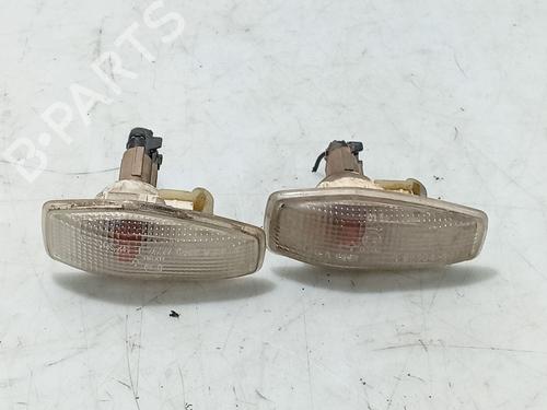 Indicatore laterale sinistro KIA SORENTO I (JC) 2.5 CRDi 4WD (140 hp) 31249677