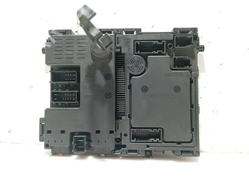Used Fuse box PEUGEOT 206 Hatchback (2A/C) 2.0 HDI 90 (90 hp) 31107138
