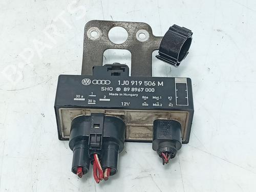 Used Electronic module Electronic module VW POLO IV (9N_, 9A_) 1.9 SDI (64 hp) 33287727 33287727