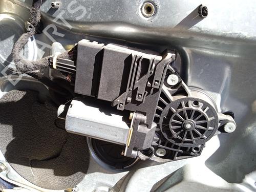 Used Right rear window motor VW GOLF IV (1J1) 1.6 (100 hp) 19010395