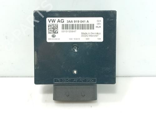 Used Electronic module Electronic module VW TIGUAN (5N_) 2.0 TDI (110 hp) 39667558 39667558