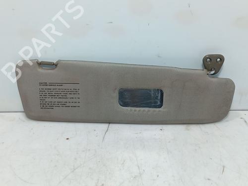 Pare-soleil droit HYUNDAI H-1 / STAREX Bus (A1) 2.5 TD (80 hp) 32303901