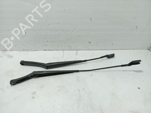 BP31106884C143 main image