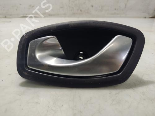 Maneta interior trasera izquierda RENAULT LAGUNA III (BT0/1) 2.0 dCi (BT01, BT08, BT09, BT0E, BT0K, BT12, BT1C, BT1D,... (150 hp) 31106487