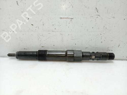 Używane Wtryskiwacz FORD MONDEO III (B5Y) 2.0 TDCi (130 hp) 31109239