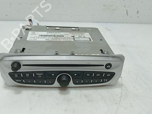 Bilradio Bilradio RENAULT MEGANE III Hatchback (BZ0/1_, B3_) 1.5 dCi (106 hp) 32685647 32685647