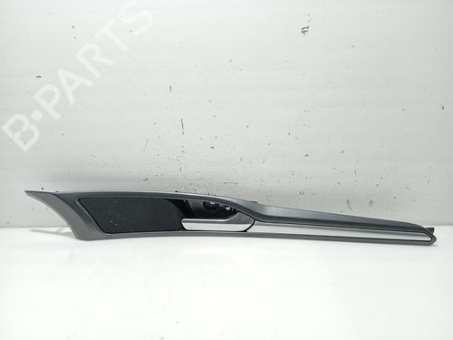 Høyre foran invendig håndtak FORD MONDEO V Hatchback (CE) 2.0 TDCi (150 hp) 31108544