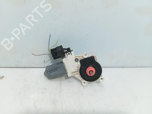 Used Right front window motor Right front window motor FORD FOCUS III 1.0 EcoBoost (125 hp) 39977498 39977498