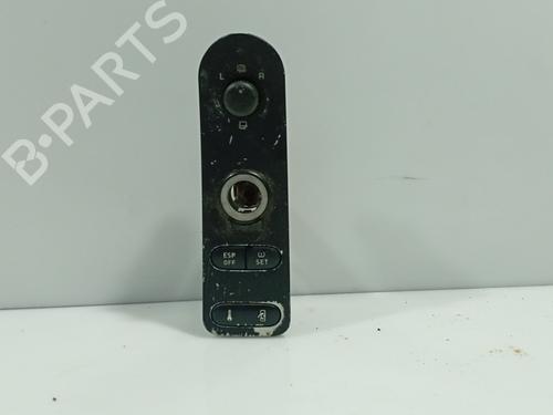 switch-seat-leon-1p1-2005-2006-2007-2008-2009-2010-2011-2012-2013-32770612 main image