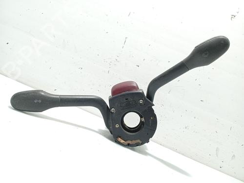 Comutador VW GOLF III (1H1) [1989-2000]  31105662