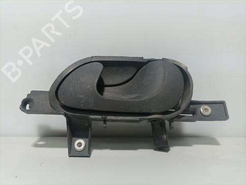 Used Front right interior door handle Front right interior door handle FIAT ULYSSE (220_) 2.0 (220.AC5) (121 hp) 36561793 36561793