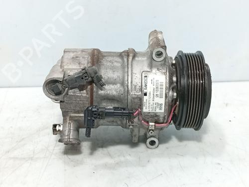 Used AC compressor AC compressor OPEL ASTRA K (B16) 1.6 CDTi (68) (110 hp) 36667848 36667848