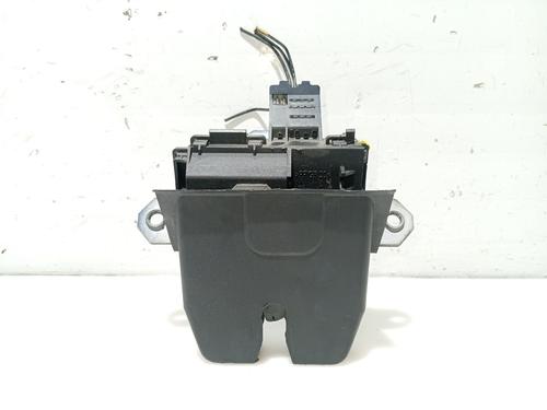 Used Tailgate lock FORD MONDEO IV Saloon (BA7) [2007-2015]  31104298