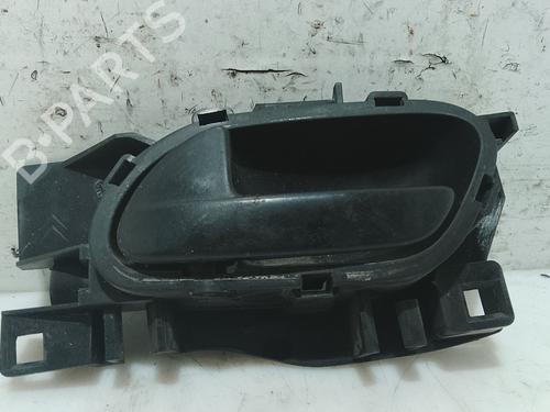 Used Front left interior door handle Front left interior door handle 38987968 38987968