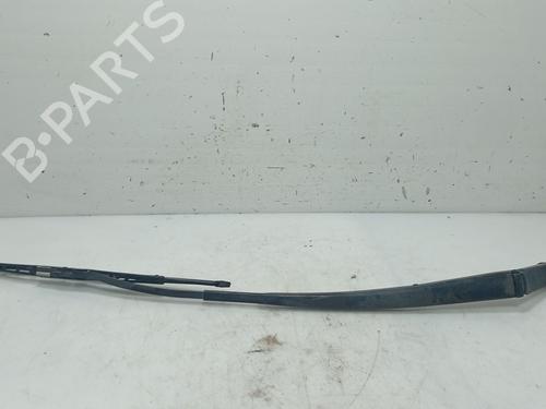 Vindspejlsviskerarm Vindspejlsviskerarm TOYOTA YARIS (_P9_) 1.33 VVT-i (NSP90_, NSP90R) (99 hp) 37440813 37440813