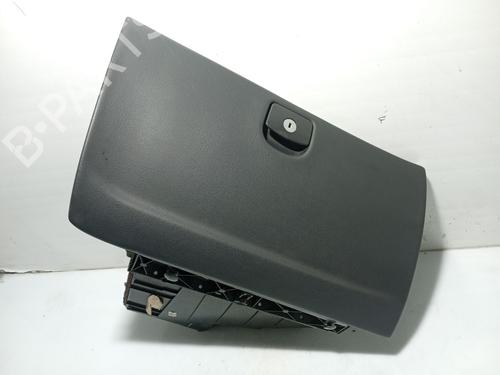 Porta-luvas PEUGEOT 407 (6D_) 2.0 HDi 135 (6DRHRH, 6DRHRE, 6DRHRG, 6DRHRJ) (136 hp) 31105697