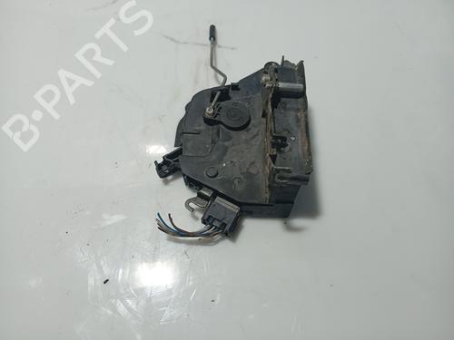 Venstre fortil lås BMW 3 (E46) 320 d (150 hp) 31099007