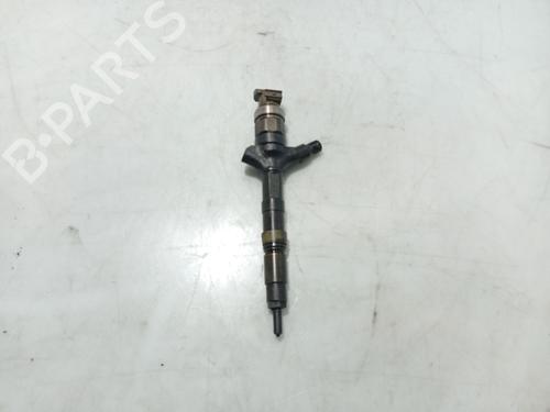Used Injector TOYOTA AVENSIS Estate (_T25_) 2.0 D-4D (CDT250_, CDT250R) (116 hp) 31139077