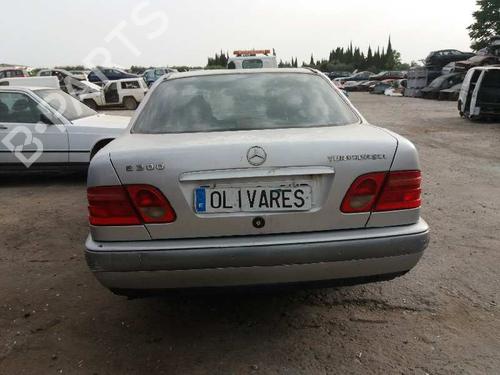 Højre foran tåkelykt MERCEDES-BENZ E-CLASS (W210)  | BP18983309C31 