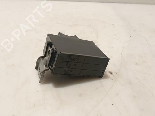 Module électronique TOYOTA AVENSIS (_T25_) 2.0 D-4D (CDT250_, CDT250R) (116 hp) 32026423