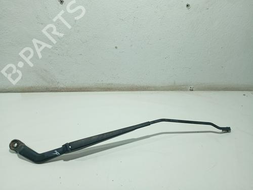 Used Front windshield wiper arm NISSAN ALMERA II Hatchback (N16) 1.5 dCi (82 hp) 31105912