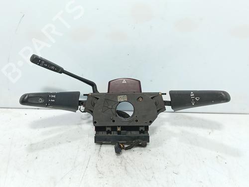 Commandes au volant Commandes au volant MERCEDES-BENZ M-CLASS (W163) ML 270 CDI (163.113) (163 hp) 34402960 34402960