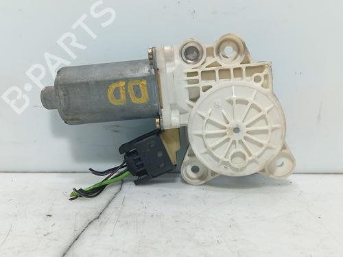 right-front-window-motor-mercedes-benz-e-class-t-model-s211-2003-2004-2005-2006-2007-2008-2009-36105277 main image
