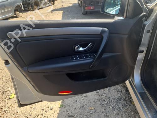 Rear bumper left light RENAULT LAGUNA III (BT0/1) 2.0 dCi (BT01, BT08, BT09, BT0E, BT0K, BT12, BT1C, BT1D,... | BP31106565C81 