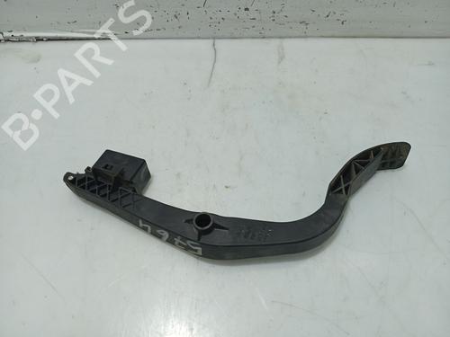 Pedal VW GOLF IV (1J1) 1.6 (100 hp) 31101524