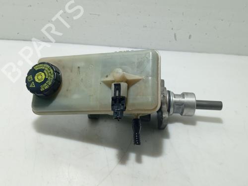 Brake master cylinder RENAULT TRAFIC II Van (FL) | BP31814830M77
