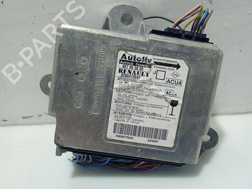 Used ECU airbags RENAULT SCÉNIC II (JM0/1_) [2003-2010]  24598507