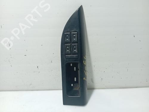 Mando elevalunas delantero izquierdo FORD MONDEO III (B5Y) 2.0 16V TDDi / TDCi (115 hp) 31102358