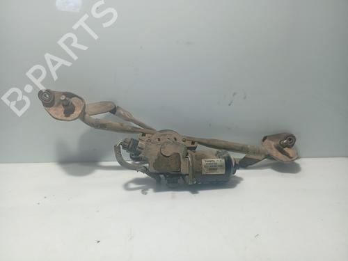 Used Front wiper motor TOYOTA COROLLA Verso (ZER_, ZZE12_, R1_) 2.0 D-4D (CUR10_, CUR10R) (116 hp) 31124159