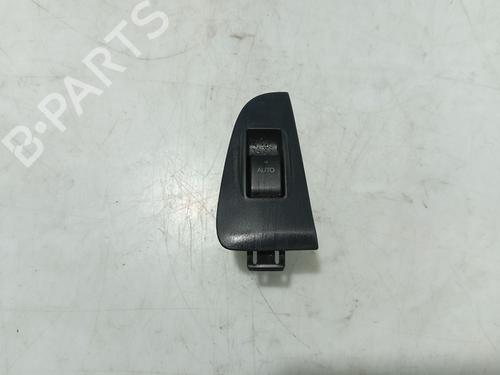 Used Right rear window switch TOYOTA AVENSIS Estate (_T25_) 2.0 D-4D (CDT250_, CDT250R) (116 hp) 31139109