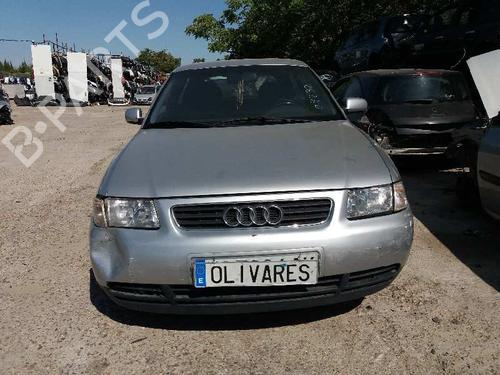 Brugte AUDI A3 (8L1) 1.9 TDI (110 hp) 4370345