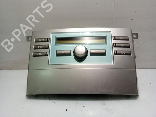 climate-control-toyota-corolla-verso-zer_-zze12_-r1_-2004-2005-2006-2007-2008-2009-23093744 main image