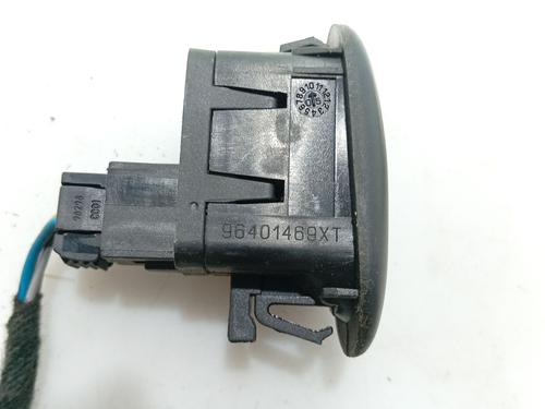 Right front window switch CITROËN C2 (JM_) 1.4 HDi | BP39652418I26 - Image 2