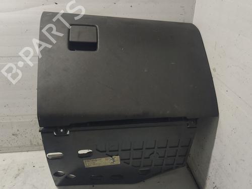 Boîte à gants OPEL VECTRA C (Z02) 2.0 DTI 16V (F69) (101 hp) 31100903