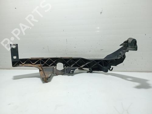 Right headlight support BMW 3 (E90) 320 d | BP31104920C156