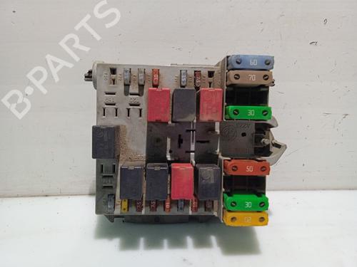 Sikringsdose FIAT STILO (192_) 1.4 16V (192AXH1B, 192BXH1B) (95 hp) 22759132