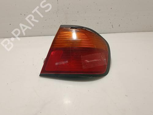 Used Right taillight NISSAN PRIMERA Hatchback (P11) 2.0 TD (90 hp) 31107351
