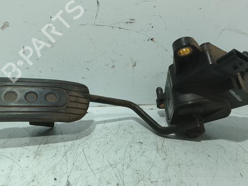 Used Pedal Pedal NISSAN MICRA III (K12) 1.2 16V (80 hp) 39890408 39890408