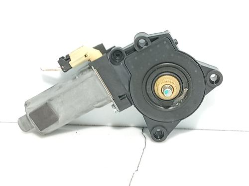 Used Right rear window motor Right rear window motor KIA CARENS III MPV (UN) 2.0 CRDi 140 (140 hp) 36451018 36451018