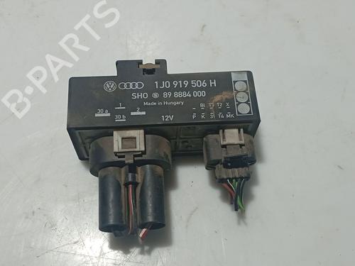 Used Electronic module SEAT IBIZA II (6K1) 1.9 TDI (90 hp) 31112180