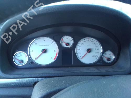 Højre Foran Tågelygte PEUGEOT 407 SW (6E_, 6D_) 2.0 HDi 135 | BP19005462C31 