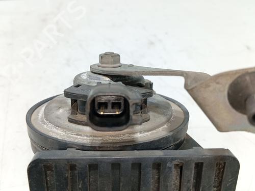 Horn FORD FOCUS III 1.5 TDCi | BP40044359E13 - Image 3