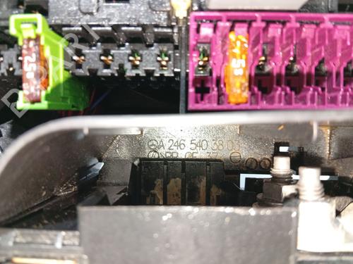 Fuse box MERCEDES-BENZ A-CLASS (W176) A 200 CDI / d (176.008) | BP31103953E1