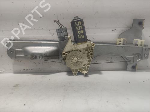 Elevador vidro trás esquerdo CITROËN C4 I Saloon 1.6 HDi (109 hp) 31100542