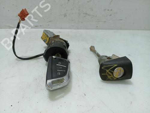 Used Ignition barrel PEUGEOT 207 (WA_, WC_) 1.4 HDi (68 hp) 31102787