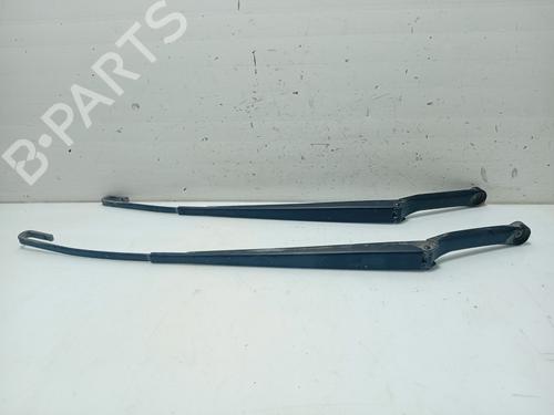 Used Front windshield wiper arm AUDI A6 C5 Avant (4B5, 4B6) 1.9 TDI (110 hp) 31103611